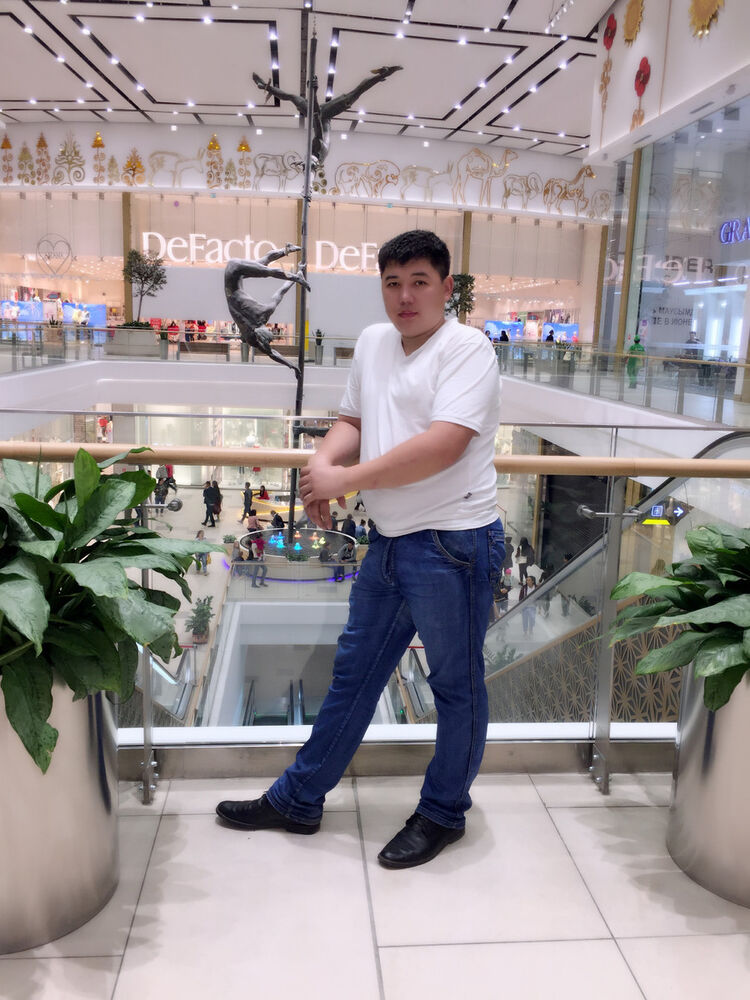  ,   Kuan, 45 ,   