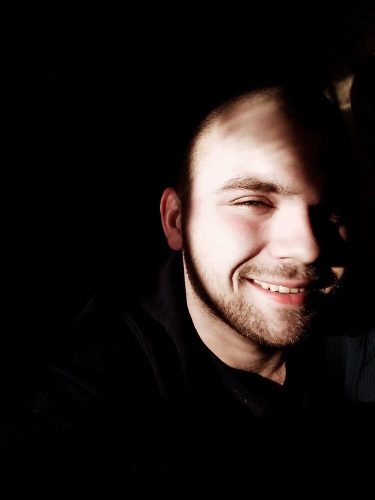  ,   Valery, 28 ,  
