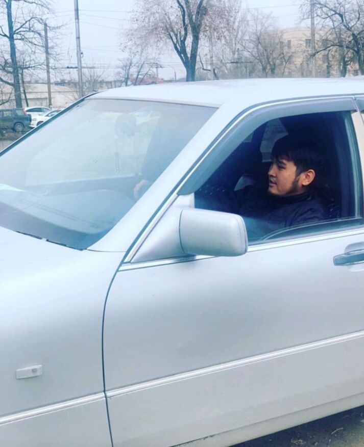 ���� 37676038 ������� Boss, 29 ���, ���� ���������� � �������