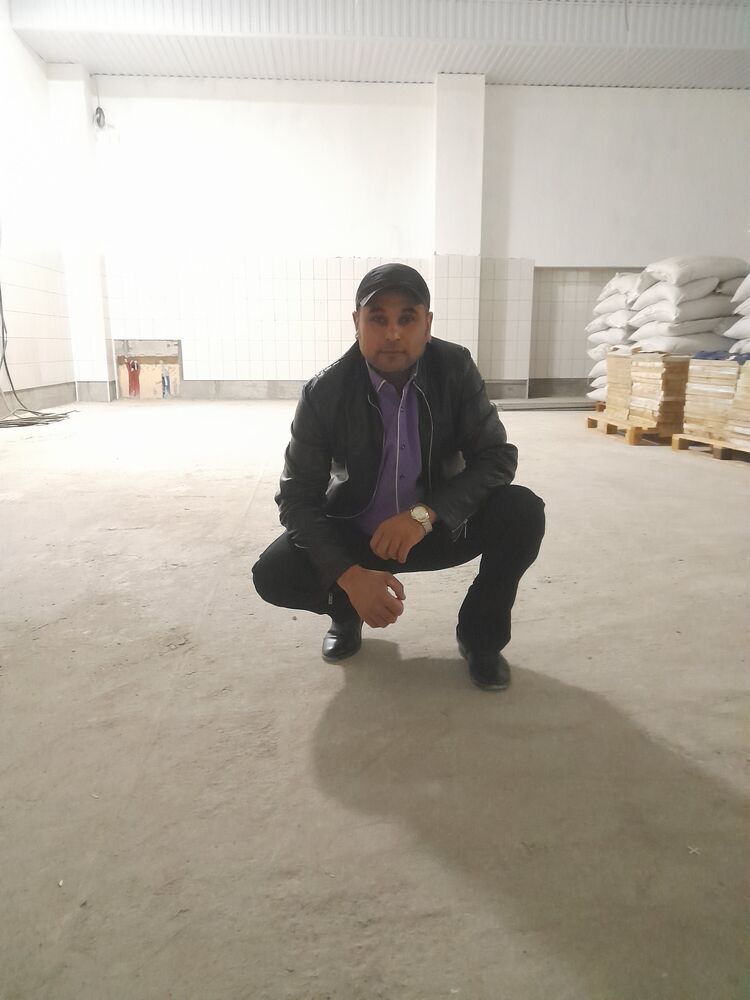 48258638  , 39 ,    