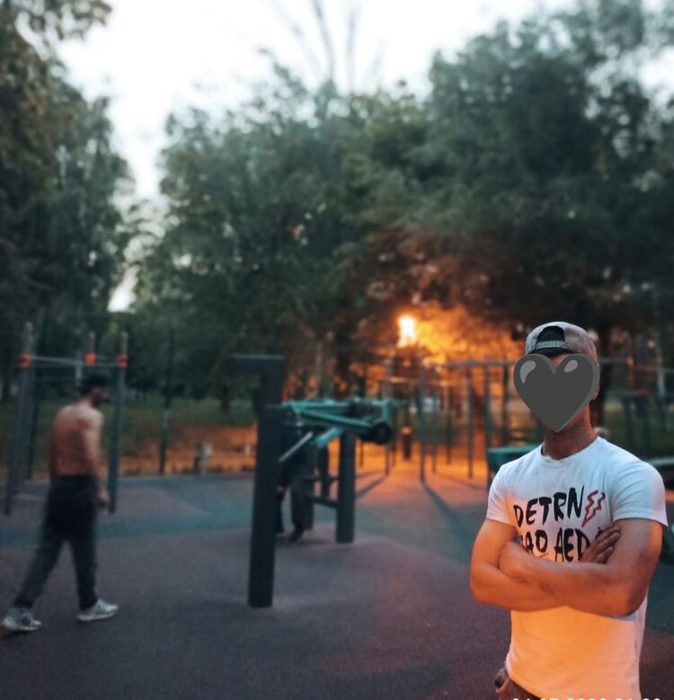  34716408  , 27 ,    