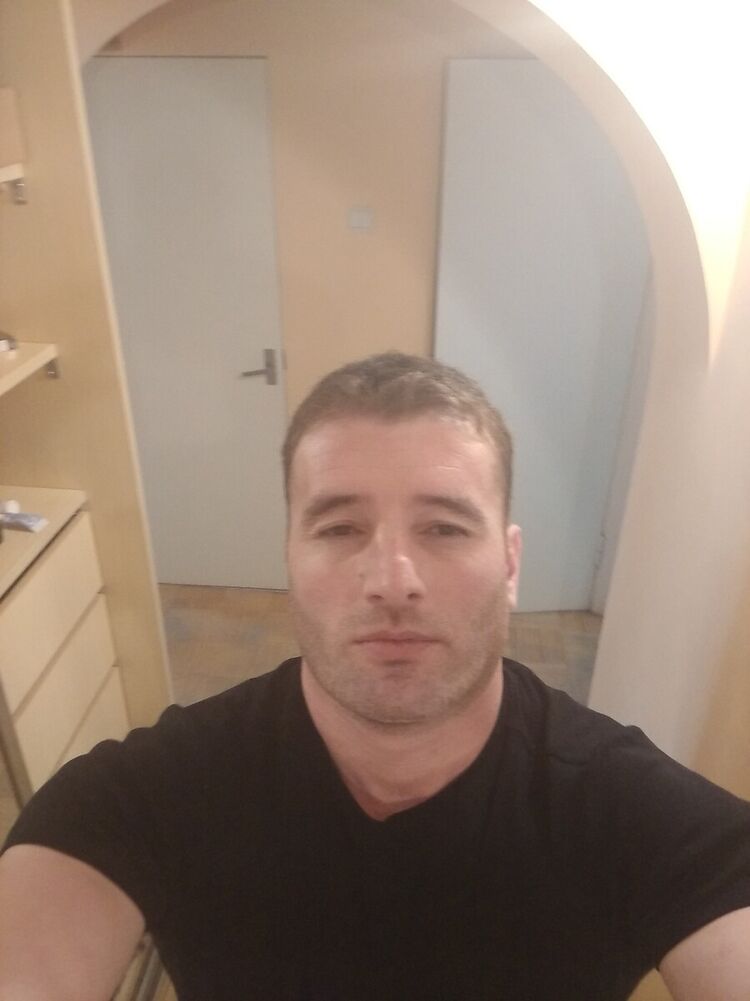  ,   Levani, 41 ,   ,   , c , 