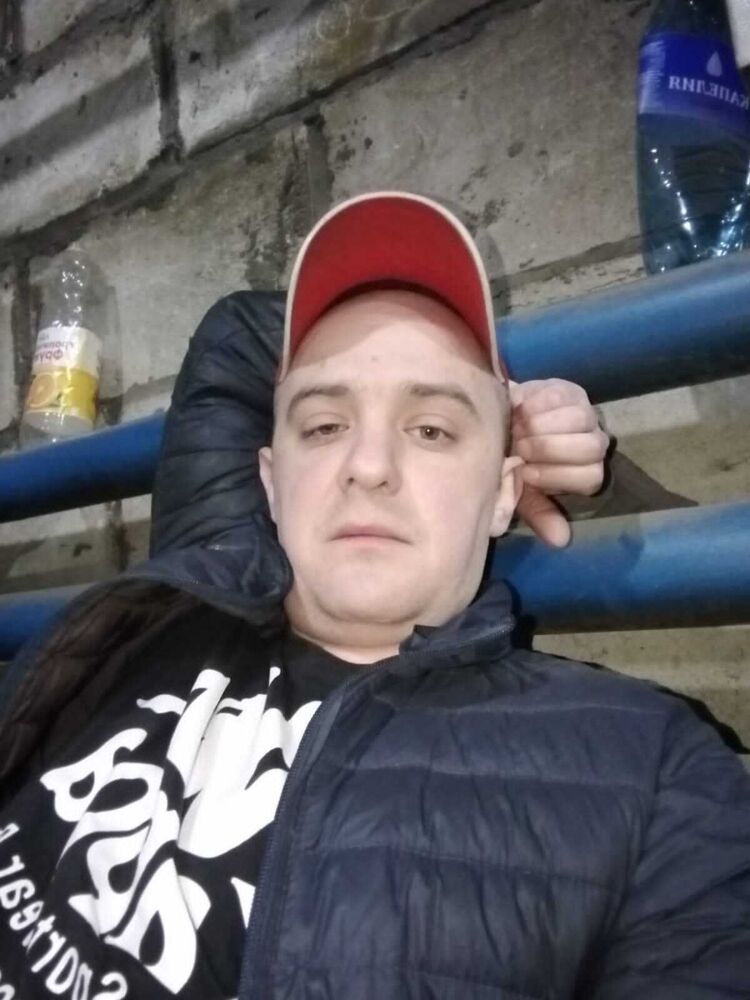  42400968  , 38 ,    