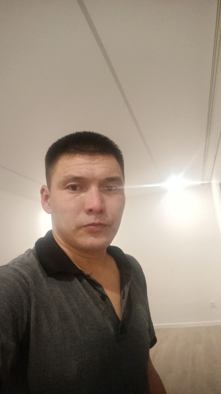  48447538  , 39 ,    