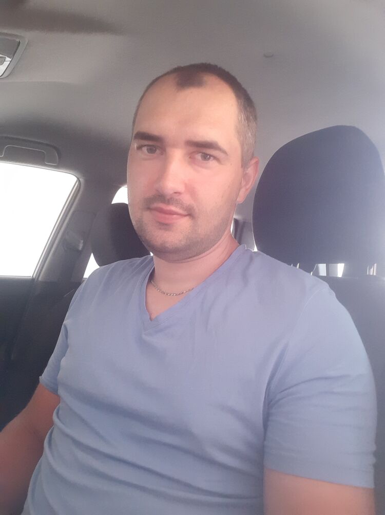  37104808  , 32 ,    