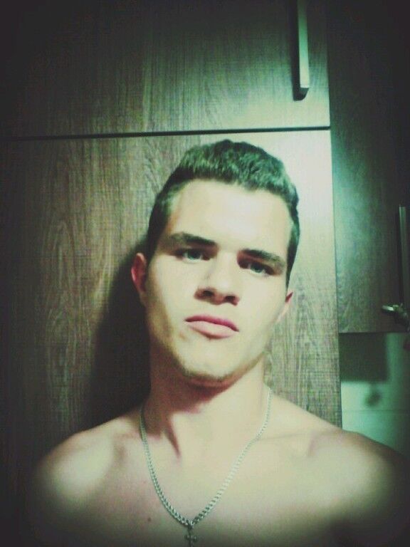  11850488  Sania Veter, 31 ,    