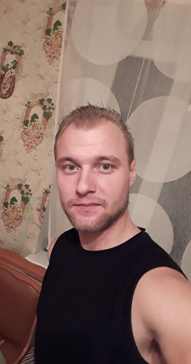  ,   Andrey, 31 ,   , 