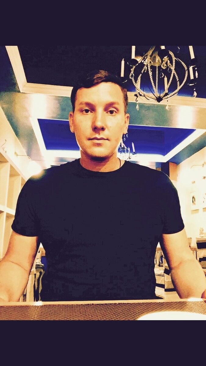  ,   Alex, 38 ,   ,   , c 