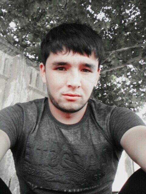  9900778  Axrorbek, 32 ,    