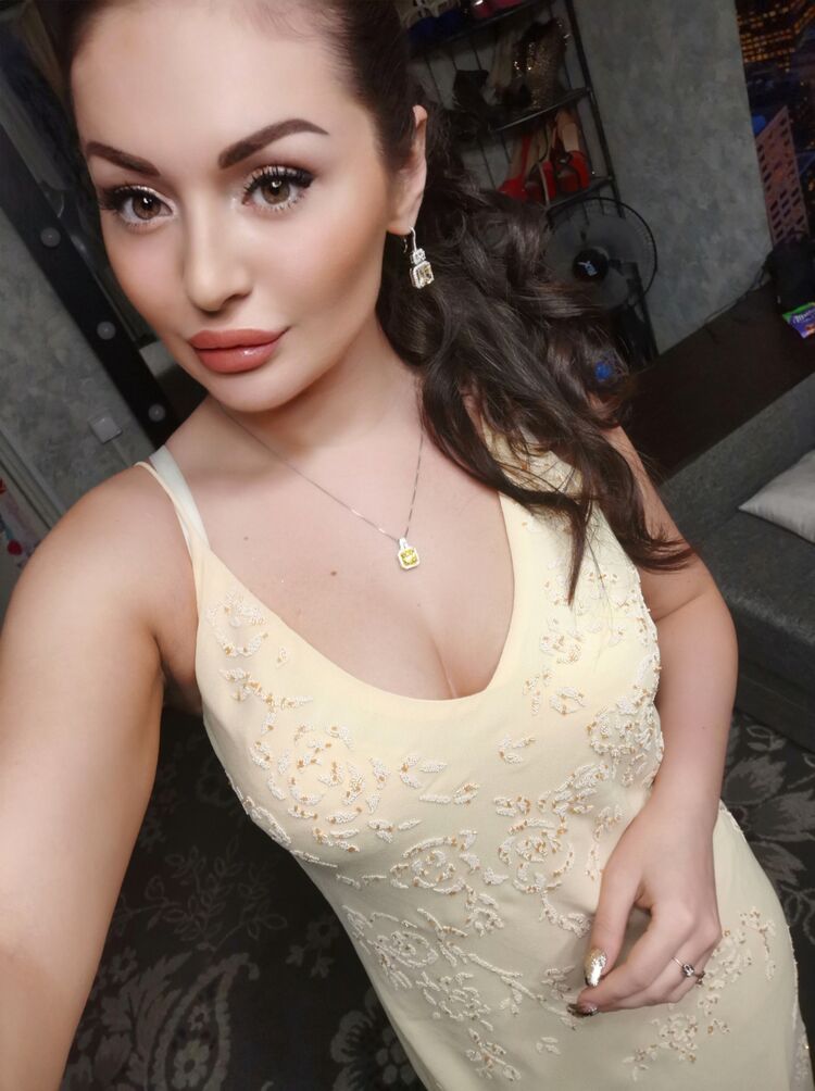 ���� 24792898 ������� Ilona, 28 ���, ���� ���������� � �����-����������