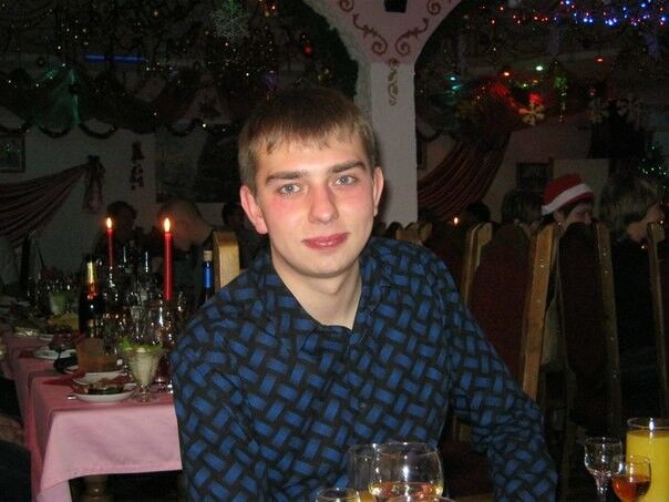  ,   Alex_junk17, 35 ,   
