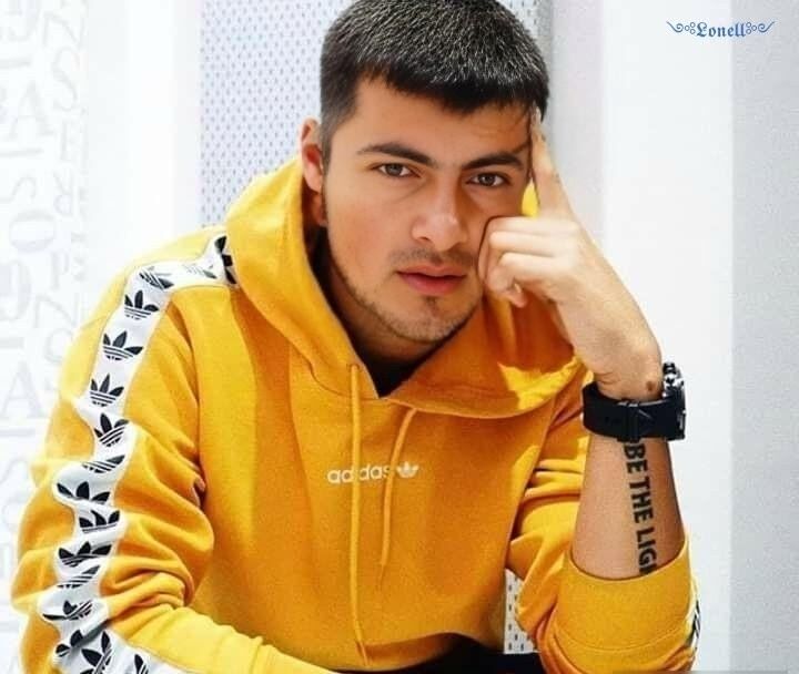  53292468  RUSLAN, 31 ,    