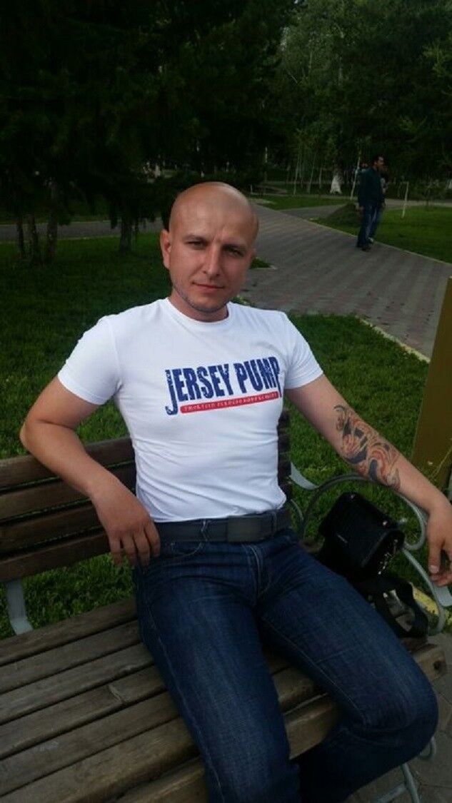  ,   Scoundrel, 41 ,   