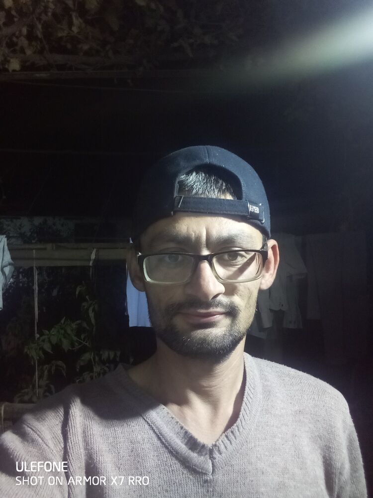  54566978  , 33 ,    -