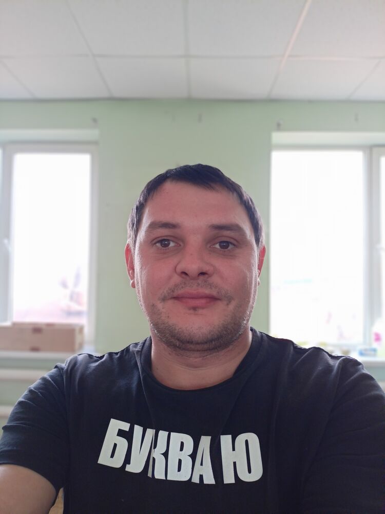  47056638  Sergey, 35 ,    