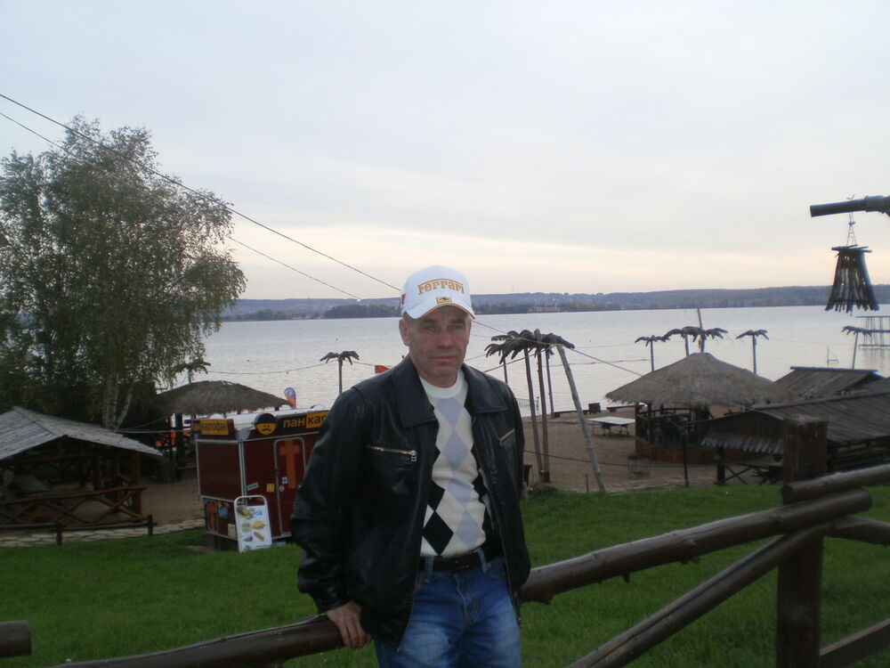  5838788  Oleg, 61 ,    