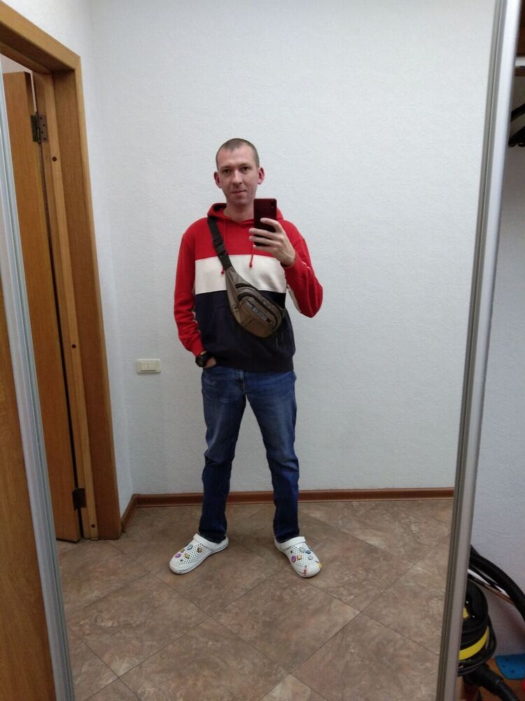  46343828  , 37 ,    