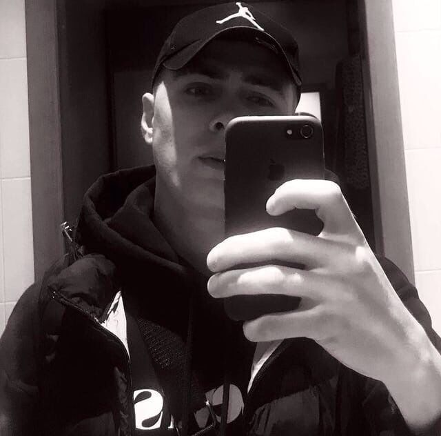  26077618  , 27 ,    --