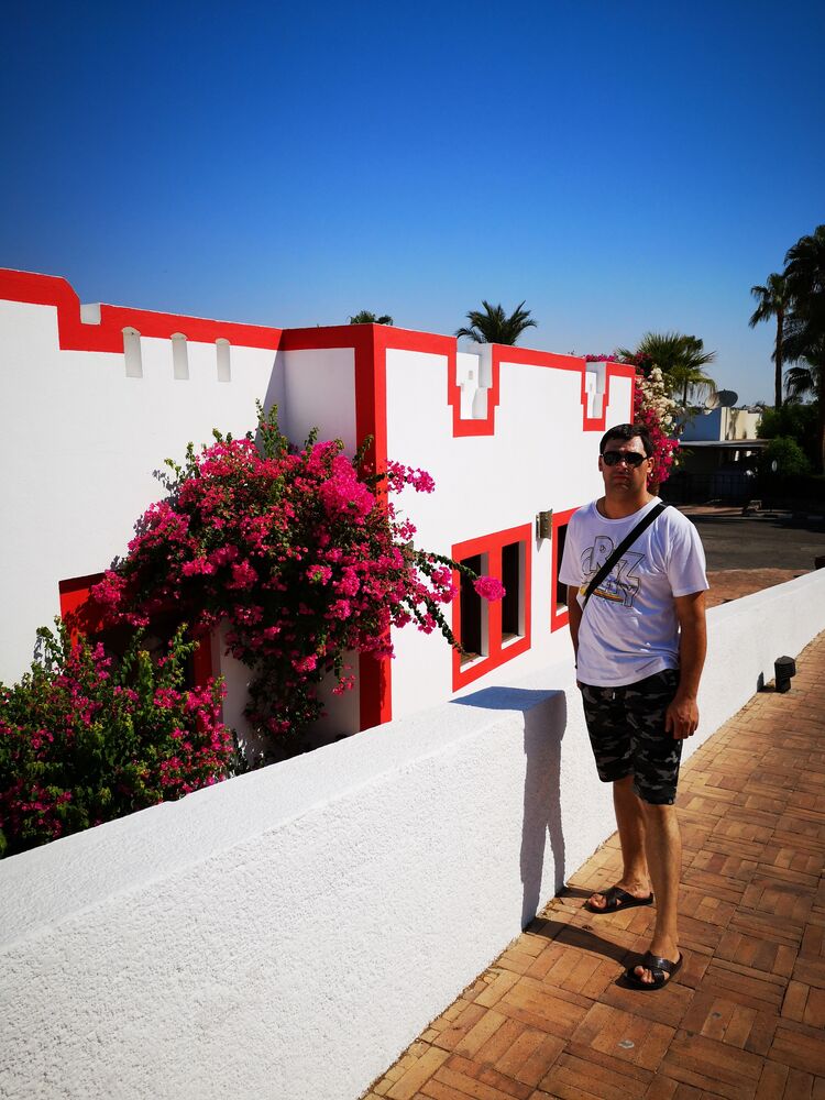  ,   Ivars, 42 ,     , c , 