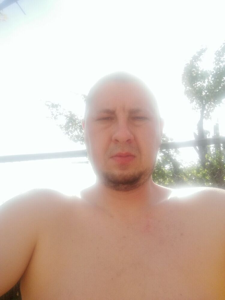  ,   Slava, 39 ,   ,   , c 