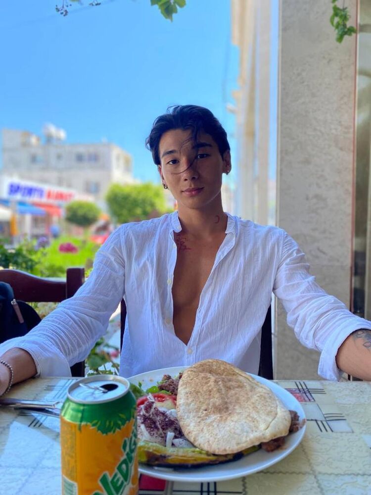  52971698  Doyun_xyz, 25 ,    