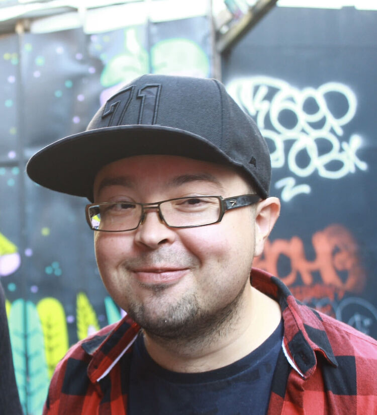 ���� 23088208 ������� �����, 42 ����, ���� ���������� � ������