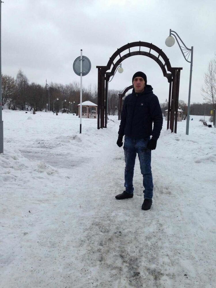  ,   Jamik, 39 ,   ,   , c 