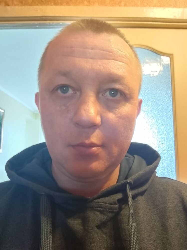  45204838  , 42 ,    