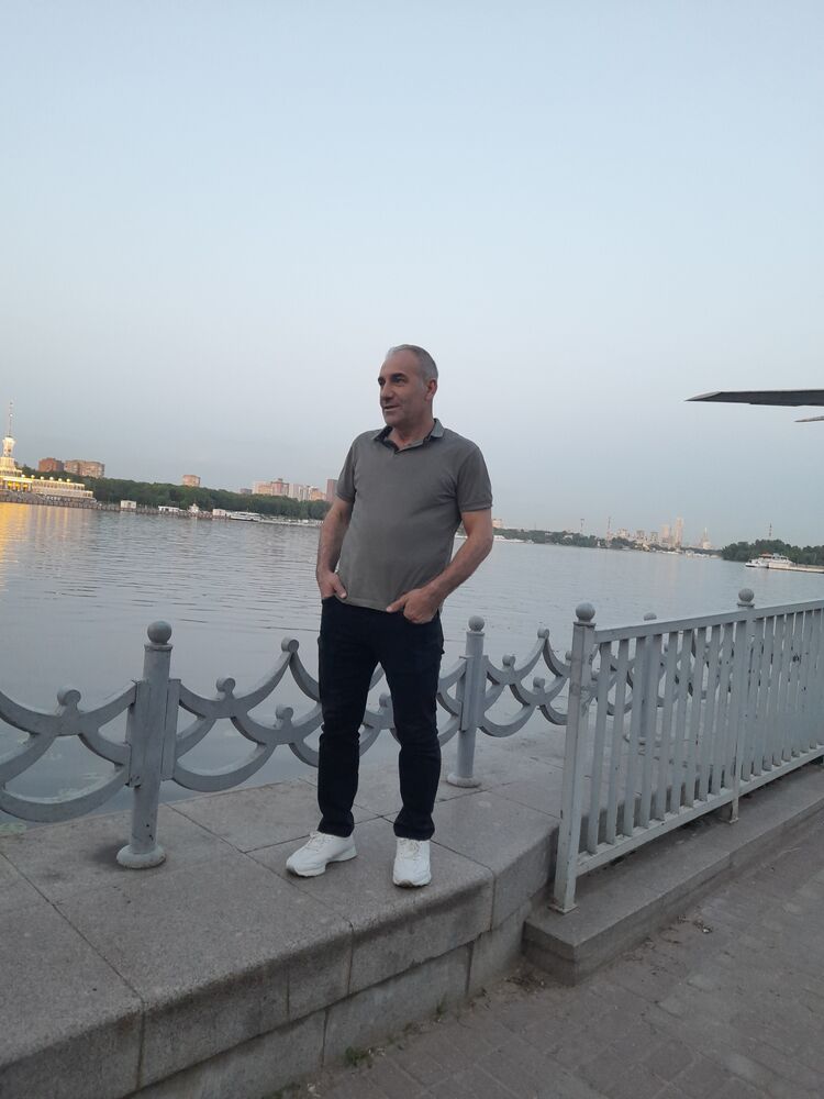  35974228  Hasan, 48 ,    Cesme