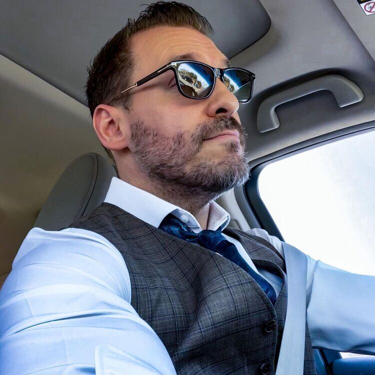  41688148  Edmund Gerad, 45 ,    Miami Beach