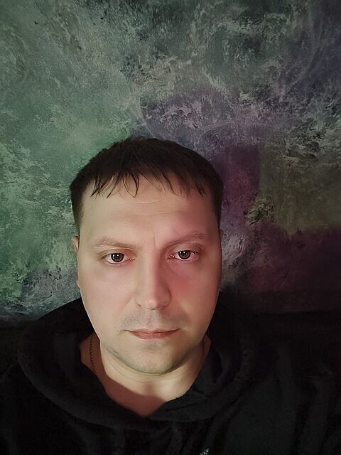  44805058  , 37 ,    