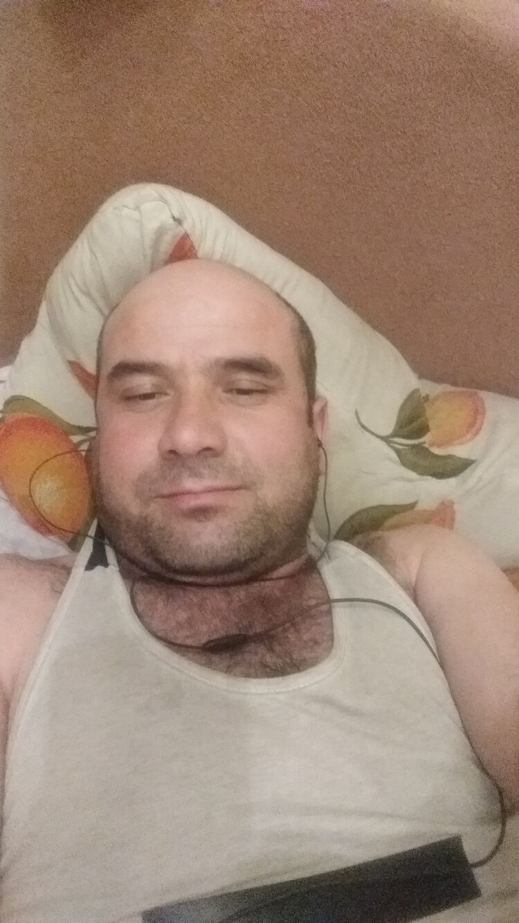  31745968  , 38 ,    