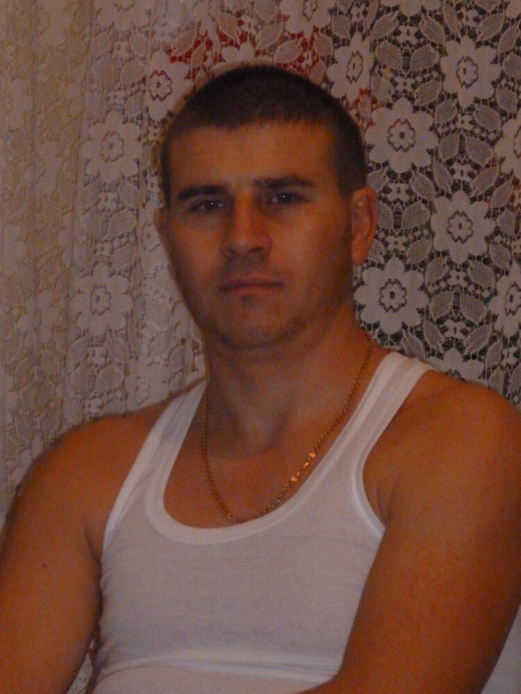  ,   Dumitru, 40 ,   
