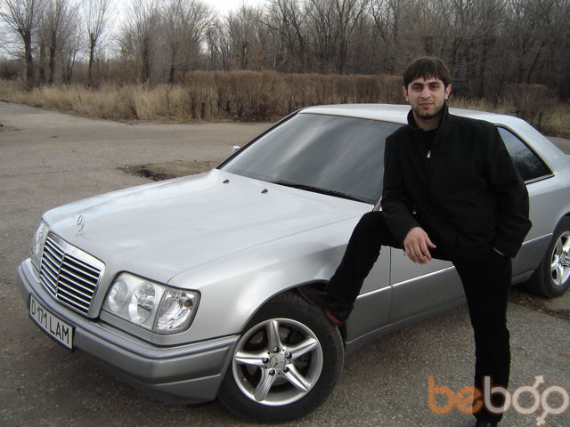  ,   Garik, 41 ,  