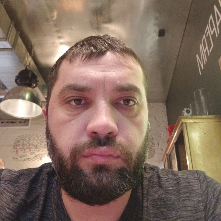  ,   Denis, 41 ,   ,   , c 