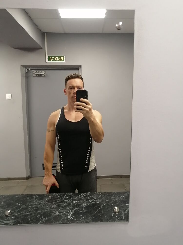  27063128  , 41 ,    