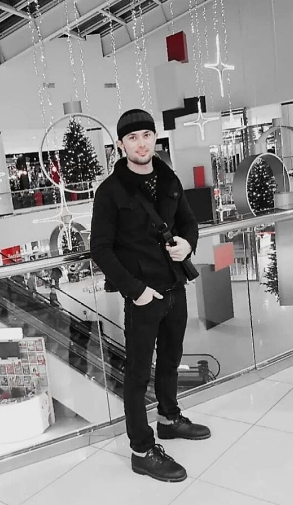  24036828  Shukur, 30 ,    