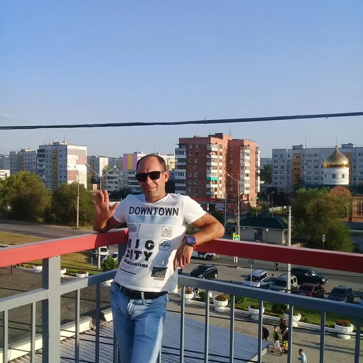  ,   Oleg, 36 ,   ,   