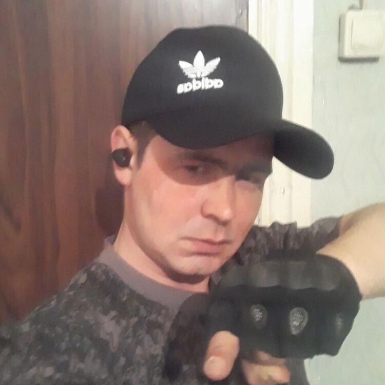  45659588  , 33 ,    