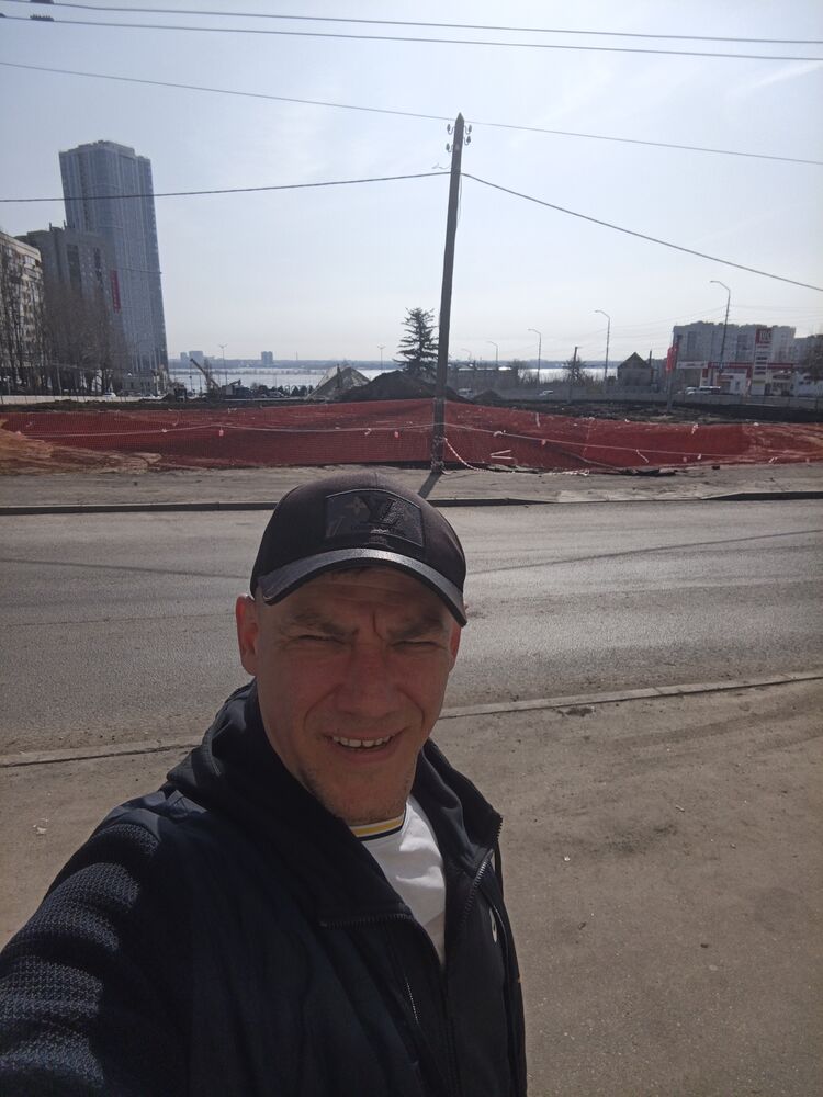  50178678  Ivan, 42 ,    