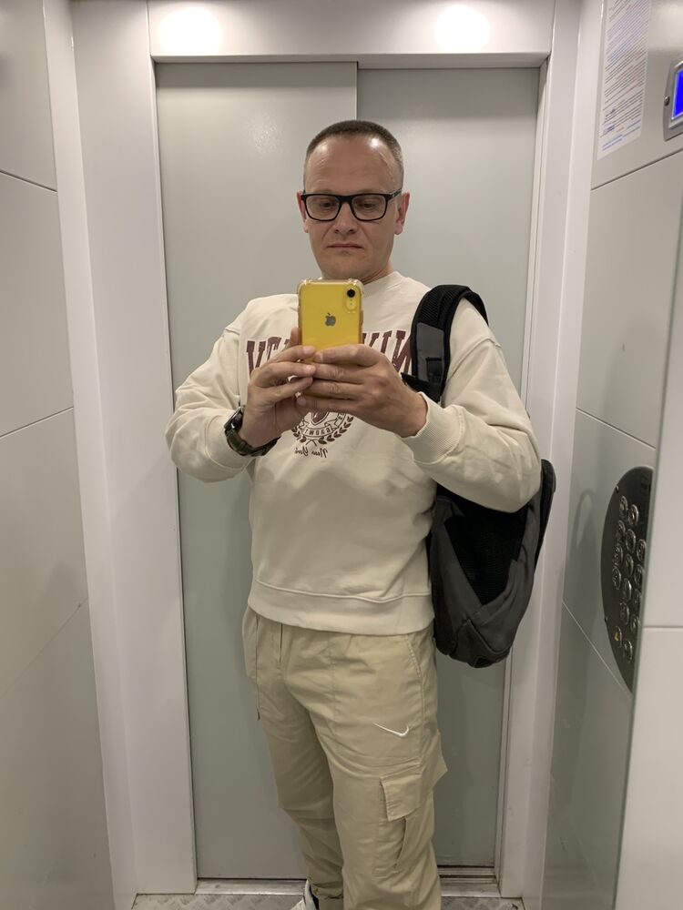  36533008  , 42 ,    