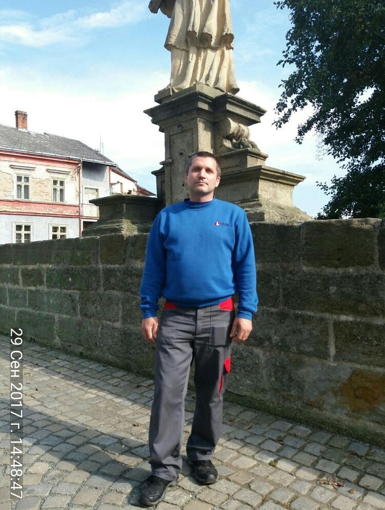  18076588  , 45 ,    