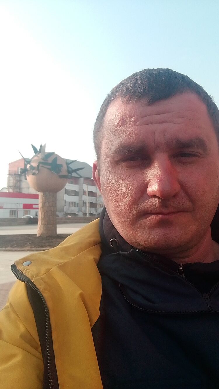  ,   Ivan, 40 ,   ,   , c , 