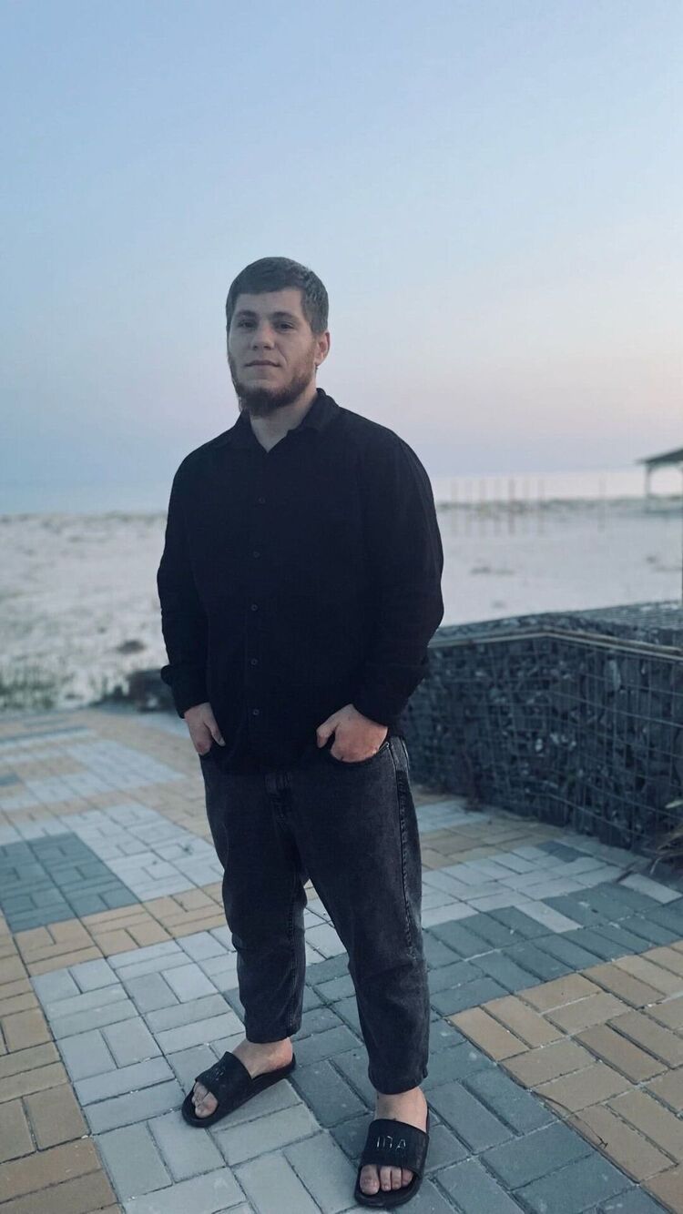  --,   Xxx, 25 ,     