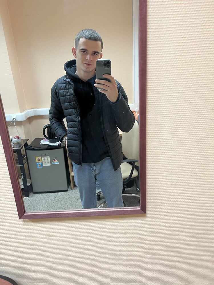  31808208  , 23 ,    