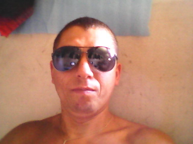 6166778  , 42 ,    