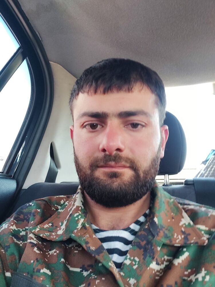 ���� 21595338 ������� Armen, 35 ���, ���� ���������� � �������