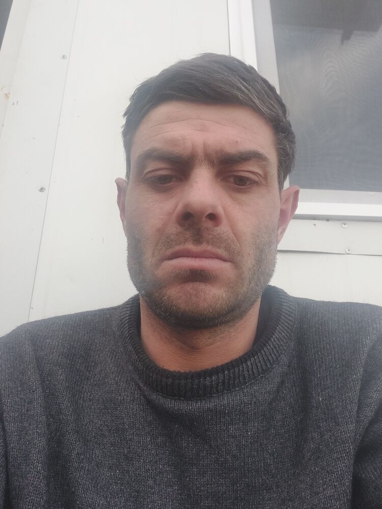  47142788  Sasha, 35 ,    