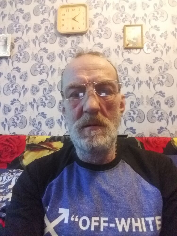  32489778  , 61 ,    