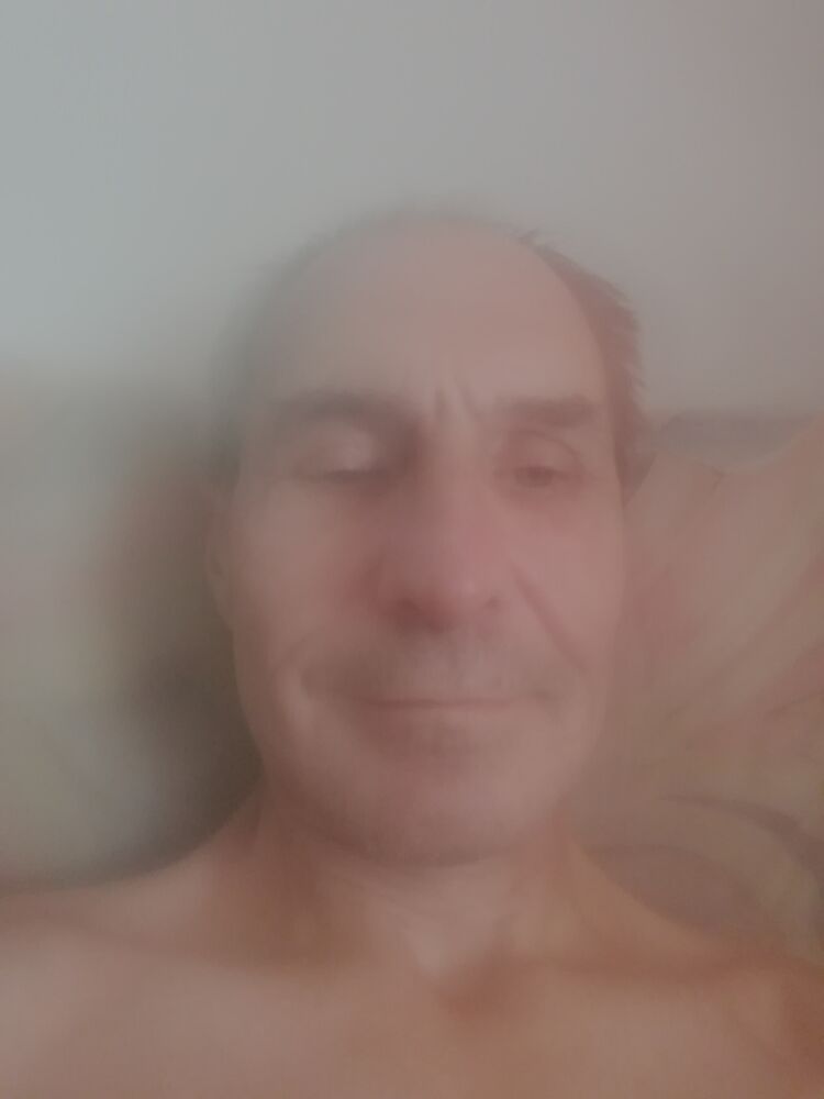  48445508  , 52 ,    